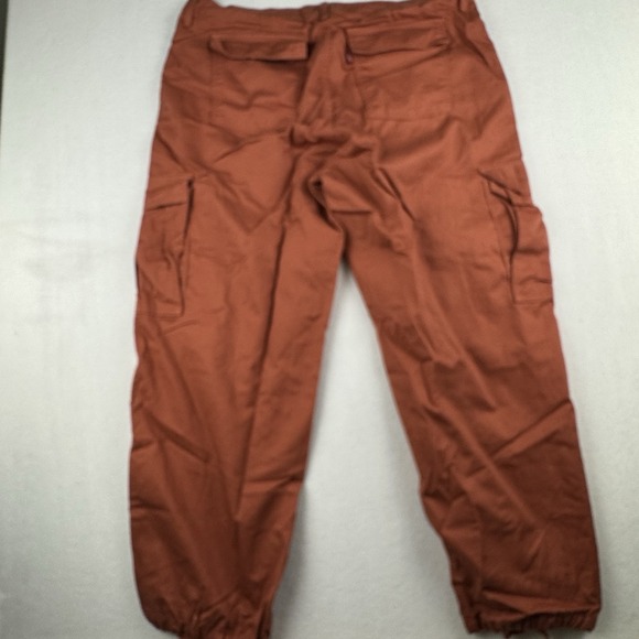 Levi's Women's High Rise Cotton 94 Baggy Jeans Rust Size 34x30 Cargo - Picture 3 of 10